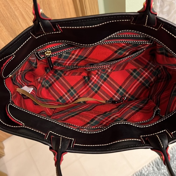 Disney Dooney & Bourke 2018 Passholder Christmas Holiday Tote - Picture 5 of 7